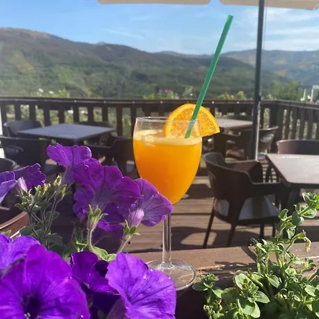 بيت شباب Casa Dona Alzira أرغانيل